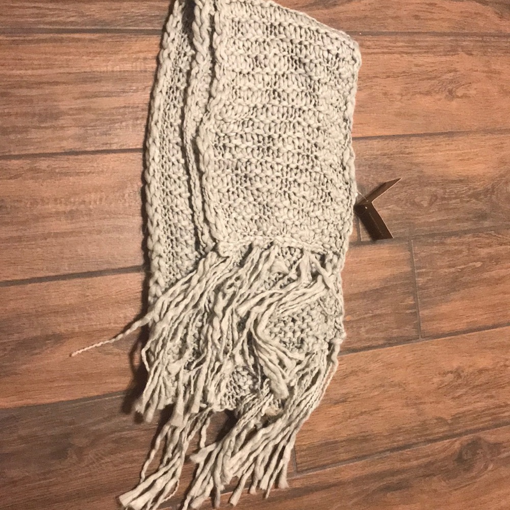 Grey Scarf